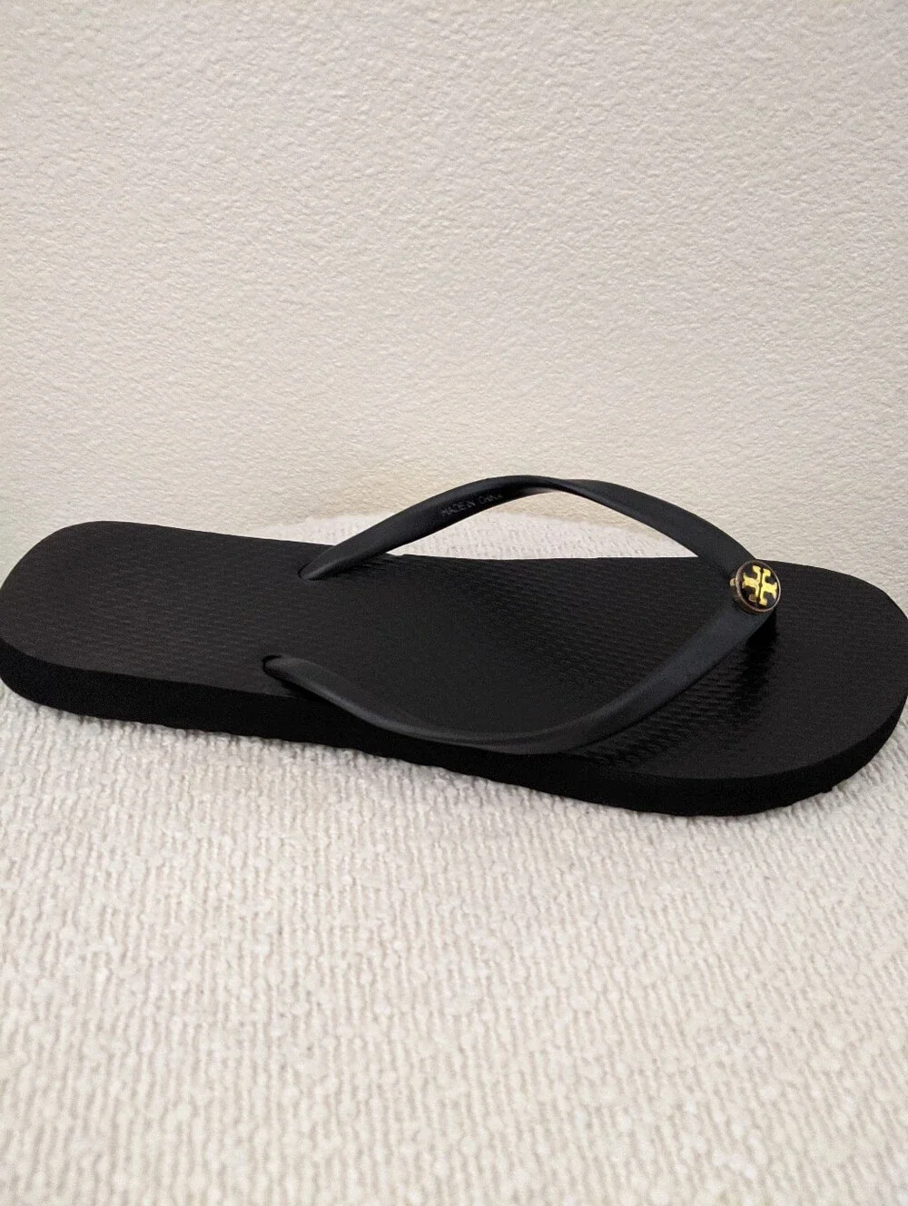 Tory Burch Black Women's Flip Flop Sandals with Gold Logo Accent Size 7.5